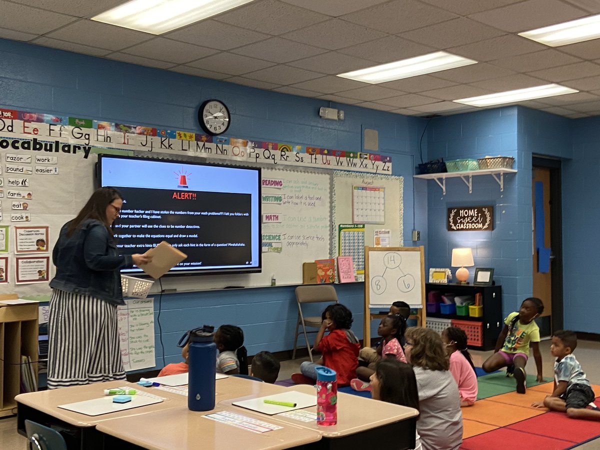 SusanLoveless23's tweet image. Today in first grade the ‘number hacker’ stole the numbers from the equations and first grade students @DavidYoureeElem solved the mystery!! So much fun watching these students engage in the math! #improvingmathematicaldispositions #creatinglearningexperiences