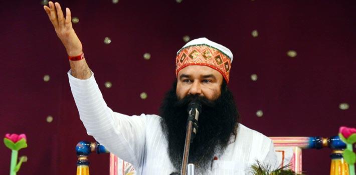 StMSGfansworld's tweet image. The word humanity has lost its meaning in this world of materialism. To re establish humanitarianism in society, Saint @Gurmeetramrahim Singh Ji preaches ”To join someone suffering in affliction &amp;amp; sorrow and to ease one’s suffering is the meaning of True Humanity.”
#ServeHumanity