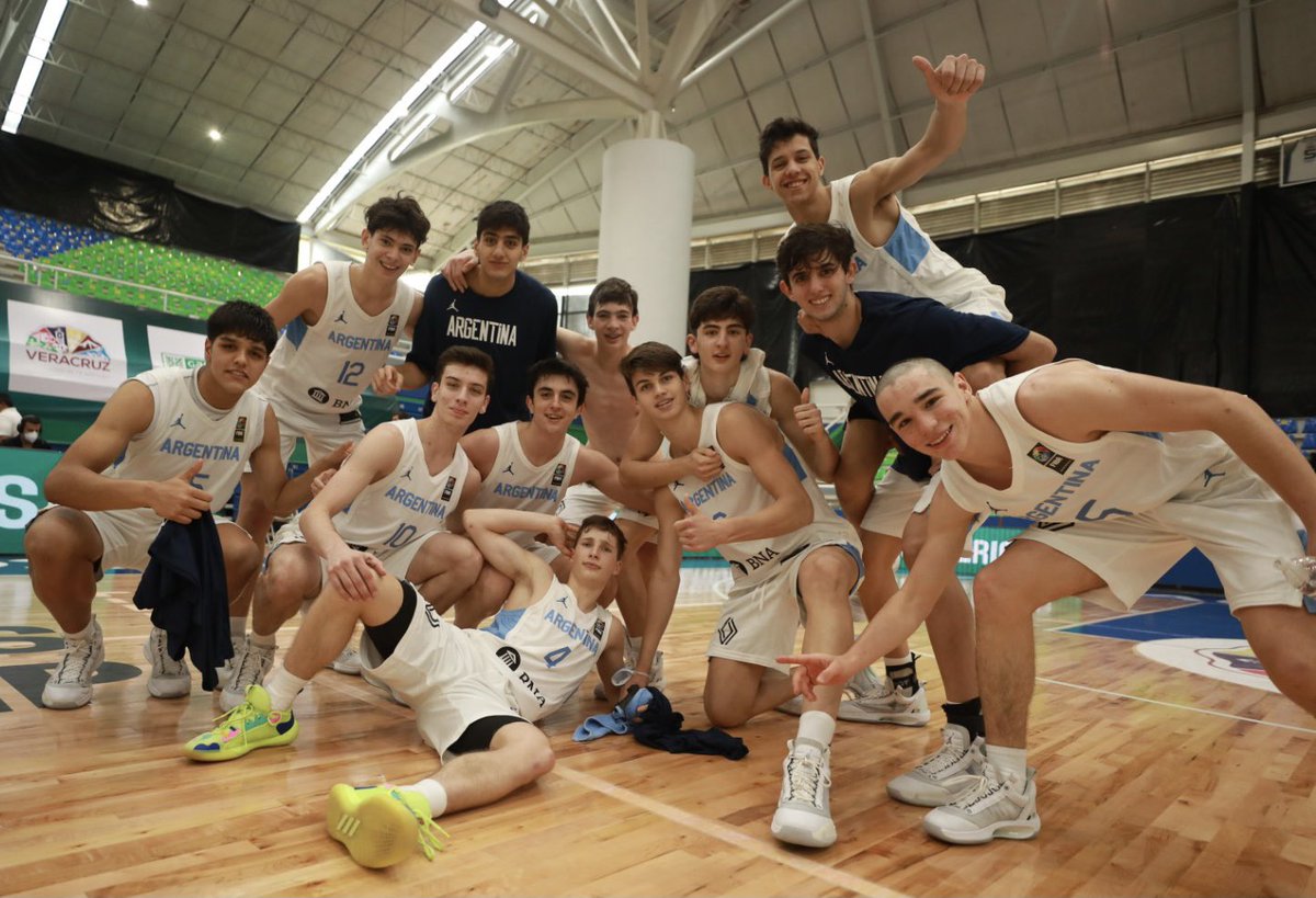 cabboficial's tweet image. ¡Argentinos y argentinas!

Todos y todas, ¡¡mundialistas!!

❤️🏀🇦🇷🔥 #Mexico 🇲🇽#FIBAU16Americas #MundialU17