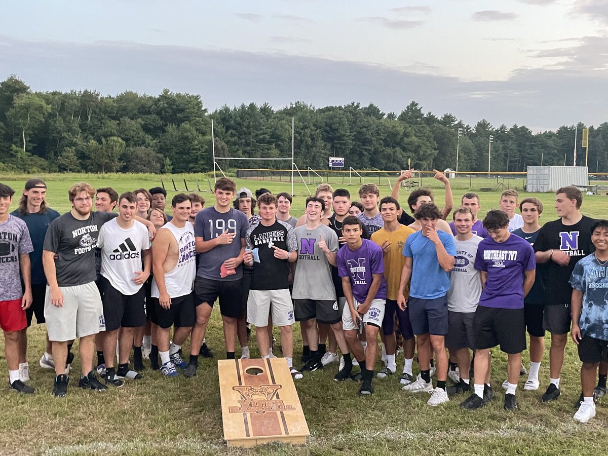 New tradition, we skipped bowling for corn hole and had a great ending to a challenging week. Players take home the ship! Nihill and McGillivray for the win!