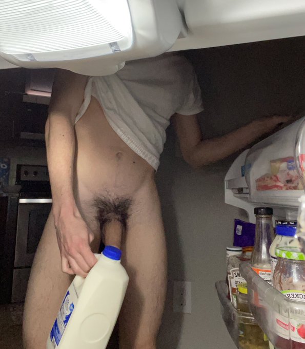 what my fridge sees at 2am https://t.co/uwL8oERMDv