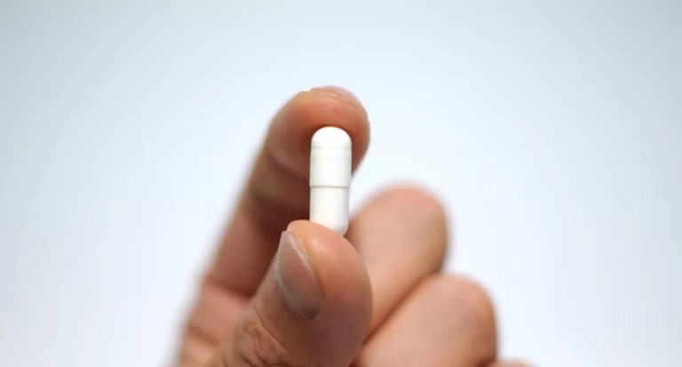 TrialsiteN's tweet photo. Hebrew University of Jerusalem Breakthrough Fenofibrate Dramatically Reduces SARS-CoV-2-based Inflammation While Accelerating Recovery

https://t.co/QTEg0pe3YN

#COVID-19 #Fenofibrate #Inflammation #Lipid #SARS-CoV-2 #Study #TriCor https://t.co/8BfK1LHbyB