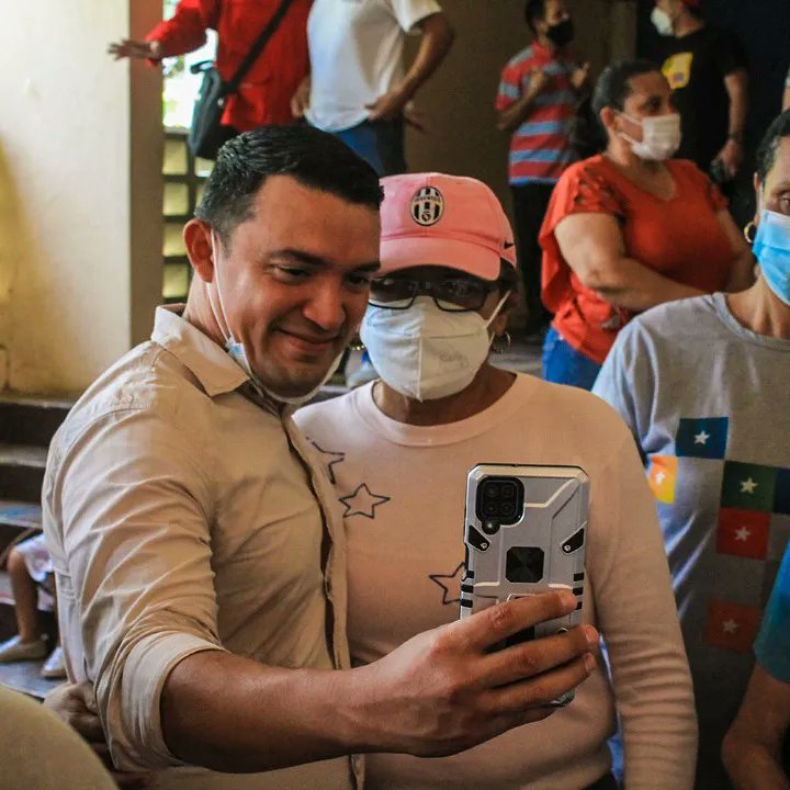 Henry Hernandez tweet media