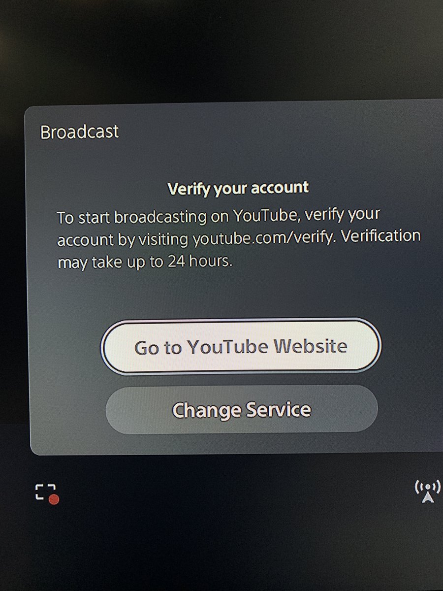 FOX_FORCE's tweet photo. @TeamYouTube This a what’s it look like in my screen for 3 months … in my YT studio site it shows I have all the features enabled! 

@AskPlayStation could work this issue with @YouTubeGaming
I’ve tried everything from support &amp; FAQ in both PS &amp; YT! sites https://t.co/xfMuIYojqM