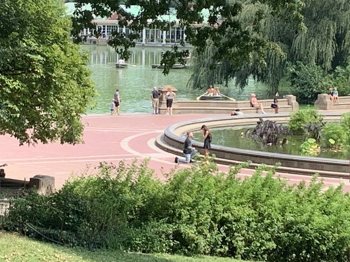 2 pic. I’m engaged! Over a year ago, we were on a 2nd date walking through Central Park—it was completely