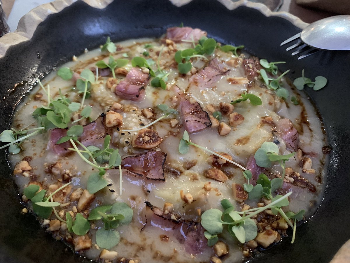 elquillodecadiz's tweet photo. Comida en #Decontrabando Muy gratas sensaciones Fusiones acertadas sobre la base de un buen producto https://t.co/t9Co2nFQIT
