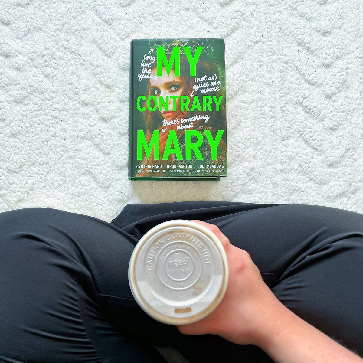 readalongwithj's tweet photo. Hi, friends and #HappyFriday ! Any plans for this weekend? Going into my work weekend this weekend, I thought I’d share another #recentread which is #MyContraryMary by the Lady Janies (@Brodiashton @jodimeadows & @CynthiaHand ). I had quite a lot of fun with this story, which https://t.co/CueF9KLpG2
