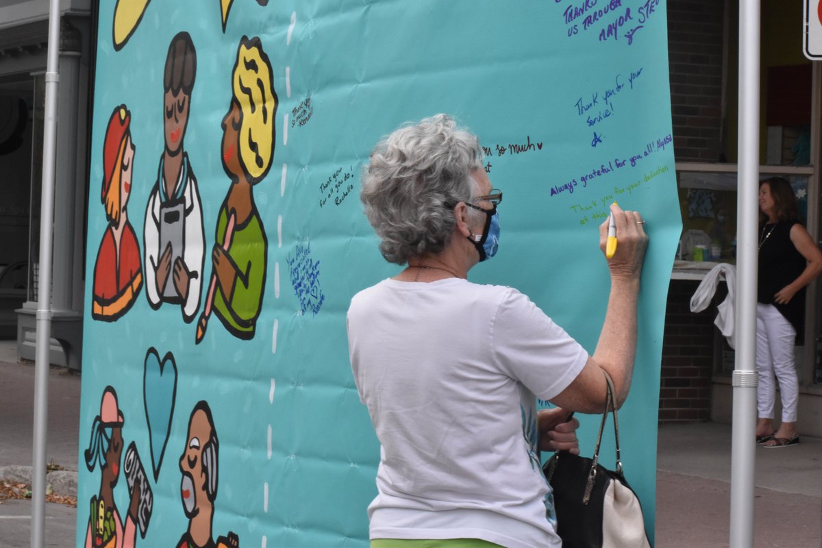 City of Orillia (@cityoforillia) on Twitter photo Hey #Orillia! Come on down to the City's Visitor Information table located in <a href="/OrilliaDowntown/">Downtown Orillia BIA</a> tonight (Aug. 27) to sign the mural and show your support for our frontline workers. We are here throughout the evening! Come out & show your appreciation! #SeeYouOnThePatio #Orillia Hey #Orillia! Come on down to the City's Visitor Information table located in <a href="/OrilliaDowntown/">Downtown Orillia BIA</a> tonight (Aug. 27) to sign the mural and show your support for our frontline workers. We are here throughout the evening! Come out & show your appreciation! #SeeYouOnThePatio #Orillia