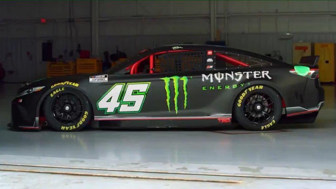 LetKurtRace's tweet photo. @KurtBusch #badass https://t.co/kPJpFRugrY