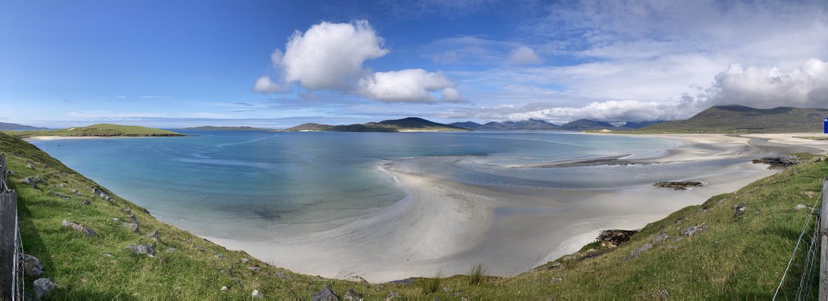 alimacmatth's tweet photo. When one photo and no words describe holidays @IanPMatthews 

#outerhebrides #luskintyre #harris #thinkilljuststayhere #WFH #itshomenow 😃 https://t.co/7xPU6LiMrW