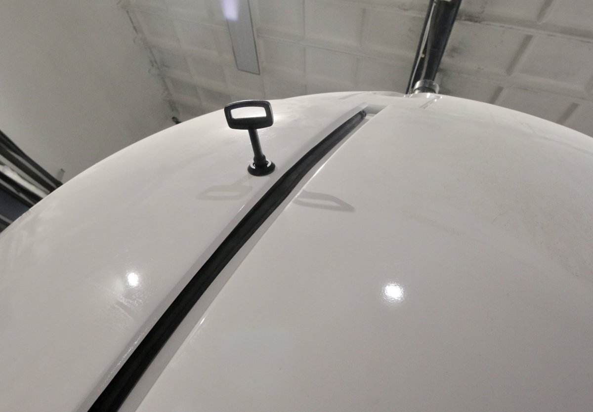 EcocapsuleSk's tweet photo. Would you guess what door does this key open? 🧐
#Technical room is the miracle place, where most of the innovation technology is hidden. 🌱 But do not worry, it’s all #manageable. 😎

#ecocapsule #homeanywhere #stillproducing #technology #insideEcocapsule https://t.co/YmQZdtHG1w