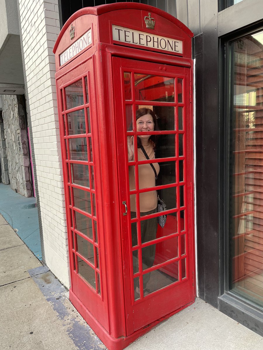 Hi everyone! Looking forward to seeing you all next week and starting a new school year! Can’t wait to hear about your summer! These are from my trip to Nashville in July-tweet your guess as to who my singing partner was-all will be revealed on Wednesday! 😊