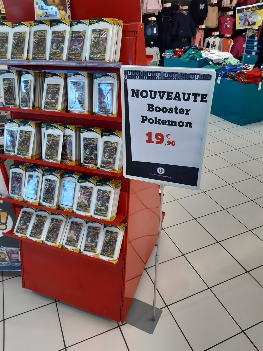 rorokun1985's tweet photo. @Bloblor Faut faire comme ce super U, la y'aura toujours du stock en magasin 😅 https://t.co/jMyyUubEYK
