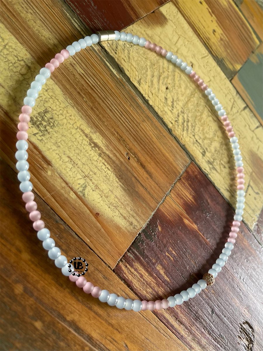 UnikBeads's tweet photo. Back in 2017 I created one of my first anklets with these beads, now I have them on a necklace/choker✨#UnikBeads✨ https://t.co/1KRwM2B2ZC
