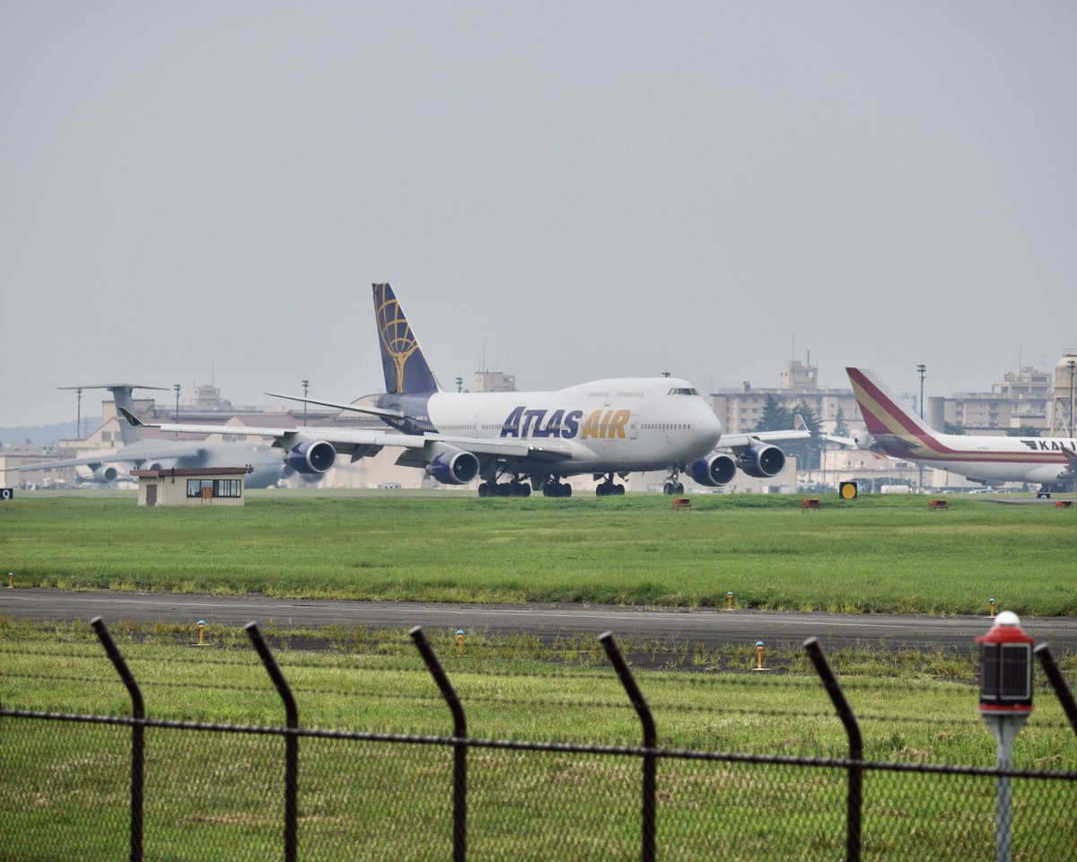 kei_rjty's tweet photo. 2021/08/28 8:27
#AtlasAir #Atlas #アトラス
#Boeing747 -446
#N464MC
#RJTY R/W 36↓
#Weather ☁️
#横田基地 #YokotaAB 
#USAirForce #Yokota https://t.co/PXYgk8qobT