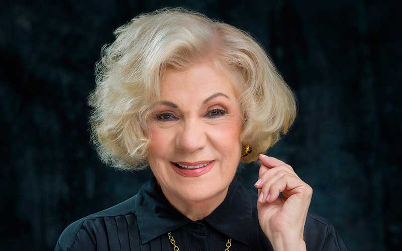 noticierovv's tweet photo. #28Ago “Grandes Ídolos” rendirá homenaje a Mirla Castellanos https://t.co/u4gMeYlUXf

#NoticieroVenevision #Mirla #GrandesIdolos https://t.co/VkVIXOsmN0