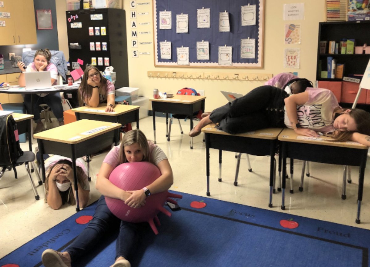 There's no tired like #kinderteachertired #firstweekofschool  @UPAPolarBears @CSUSAJonHage @MrLeibowize @shereseWilliam4 @wojteckiUPA @jesseleighhogan @Angela98223436