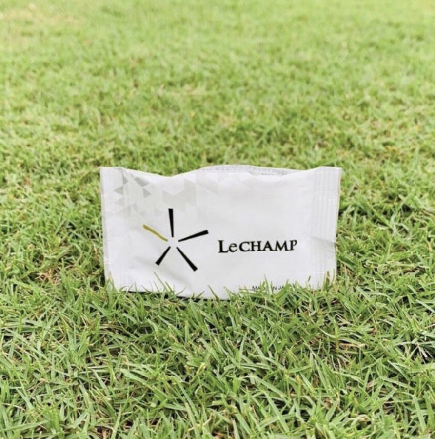 emi_fujino's tweet photo. これすごい!
家のお風呂が重炭酸泉になるタブレット #LeCHAMP #ルシャン
水分しっかりとったせいもあるけど、これ入れてのんびりお風呂に入ってたら、汗止まらず2kg落ちてた😂
疲労も抜けて、夜もぐっすり寝れる。
風呂好きすぎて、夏でも減量なくても毎日長風呂。
https://t.co/wEGM2jpyKb https://t.co/CRsu2hmdJW