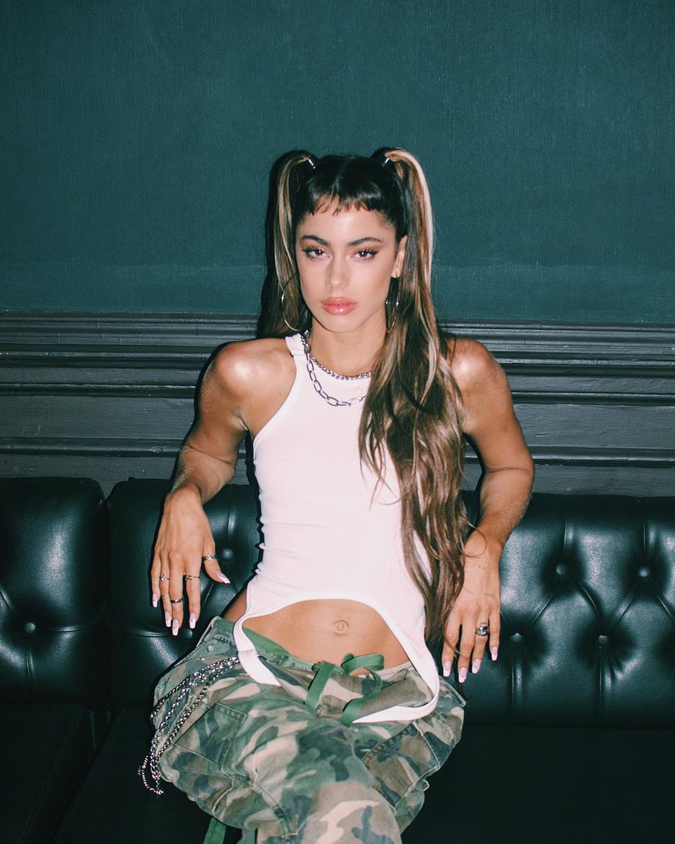 StoesseIBR's tweet image. - Tinistas, é com imenso prazer que anunciamos vagas para fazer parte da nossa equipe! 

Caso você tenha interesse, estamos com duas vagas, aqui embaixo estará o link do nosso formulário para preencher 🤩

O resultado sairá no dia 19/0
Boa sorte a todos! 🖇️form.jotform.com/212378170567056