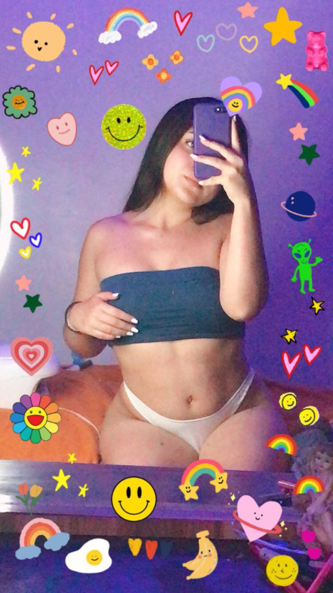 ibabyguuurl's tweet photo. no entiendo por q me veo tan gorda si de verga peso 45 kg :))))) https://t.co/cNd7rd968X