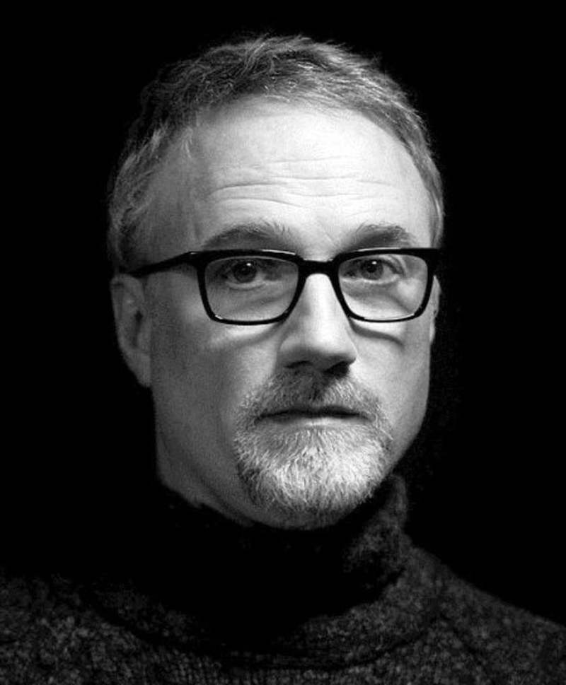 Happy birthday to one of the virtuoso in the thriller scene of cinema.

Happy Birthday, David Fincher. 
