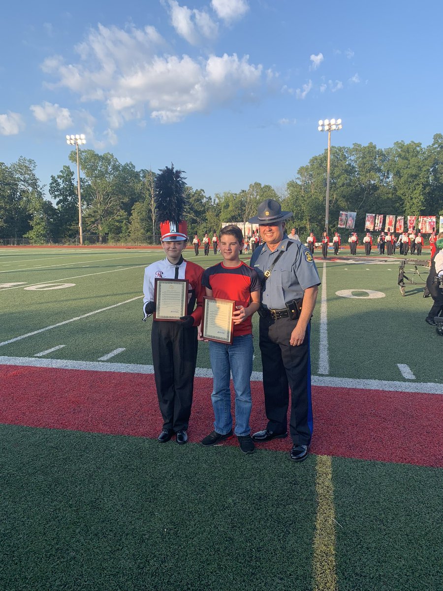 On behalf of the Patrol and @GovParsonMO, Captain Blaylock (<a href="/MSHPTrooperI/">MSHP Troop I</a>) presented Certificates of Appreciation and Honorary Trooper certificates to Tandon Baker and Emilee Williams at tonight’s St. James game. After their school bus driver…