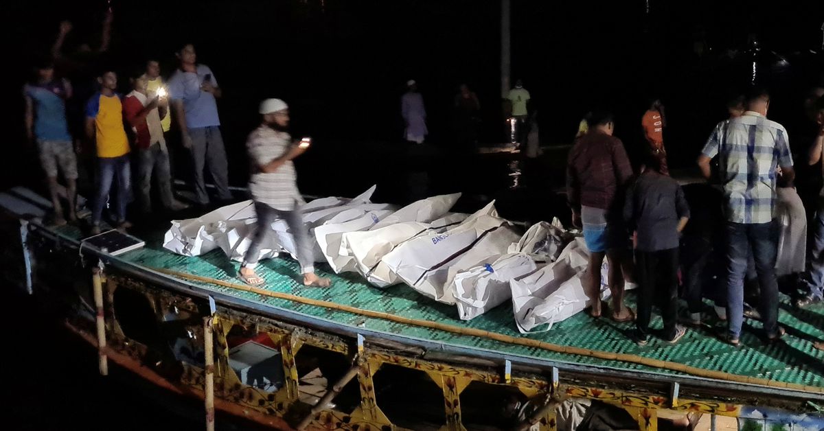 Reuters's tweet photo. Bangladesh ferry accident kills at least 19, many missing https://t.co/d1XQ8lzWtj https://t.co/1fmLJAQOvc