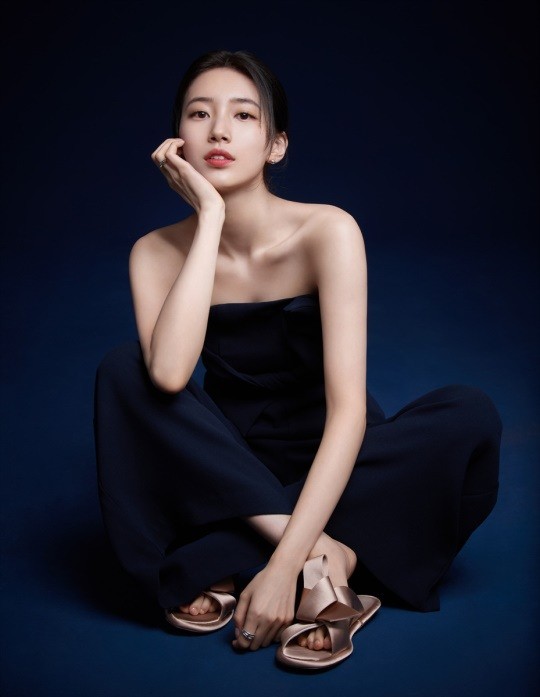 MyKoreanDramaID's tweet photo. Flawless banget nih neng #SUZY 😍 https://t.co/S8utPHMz5s