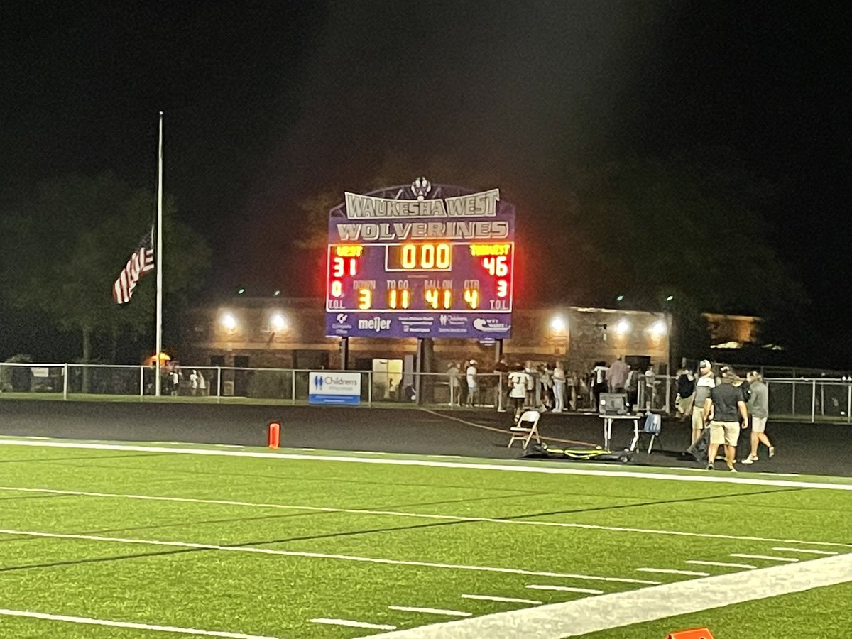 Wauwatosa West Football tweet media