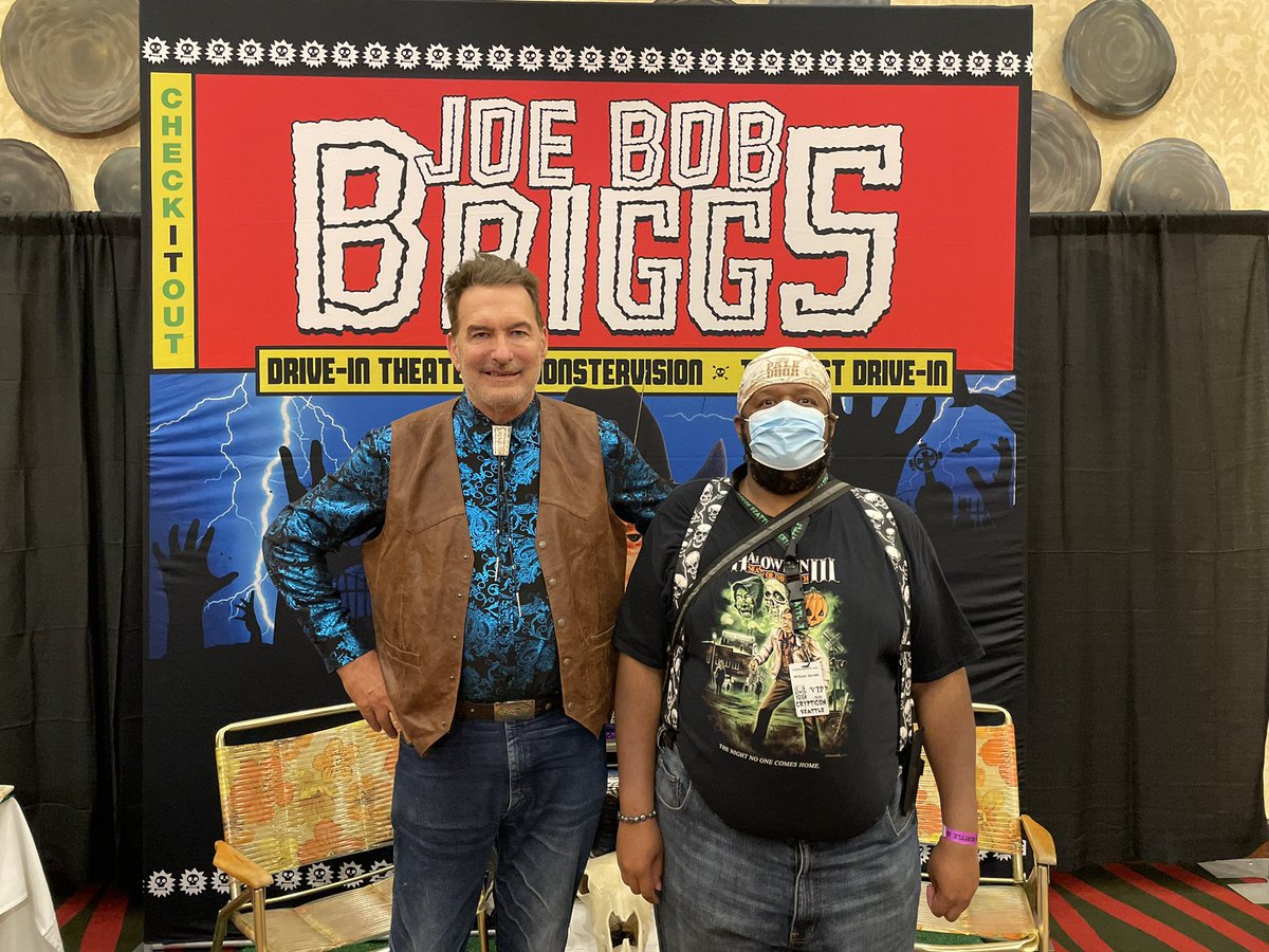 wiccaburr's tweet image. Pics of @therealjoebob and @Felissa_Rose as well as @KenSagoes #crypt21 #crypticonseattle