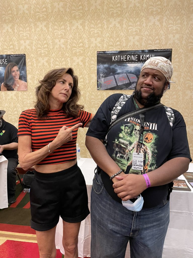 wiccaburr's tweet image. Pics of @LisaWilcox1 @allantrautman and Katherine Kamhi. #crypt21 #crypticonseattle