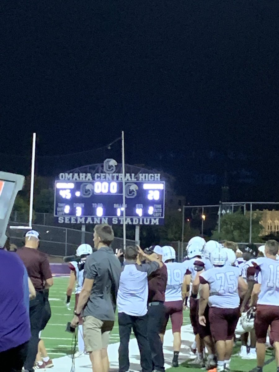 tkwapnioski's tweet photo. Final at Seemann Stadium with the @DiscovererWay @DiscovererFB falling to @OPSCHSAth 28-45. #Back2WorkOnMonday #BetterTogether #NextGame https://t.co/foLxPnygVC