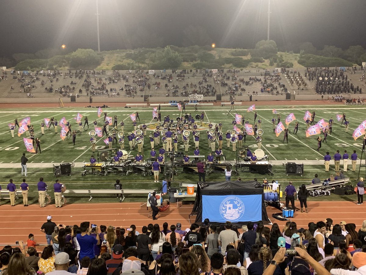 SISD_FineArts's tweet photo. Closing the night of our first doubleheader! Great job @Eastlake_HS Band and Flags! @EastlakeFlags @EastlakeBand https://t.co/B4OKkhMfxT