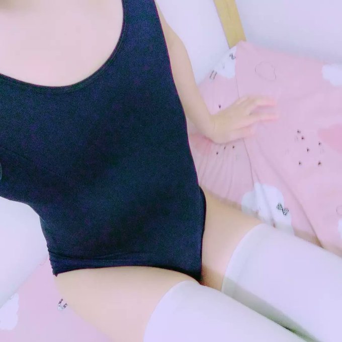 貓田雪奈’s pics and videos