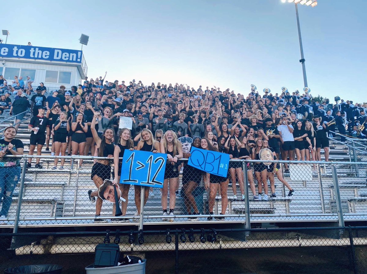 NavyCrazies's tweet photo. Final. 37-14. 2-0. GO PACK🖤🐺 https://t.co/5wD2N9rzo8