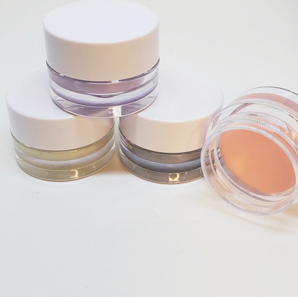 Best Lip Moisturizer Hands Down…
#LinkInBio #JustUsSpa #LuxuryLips