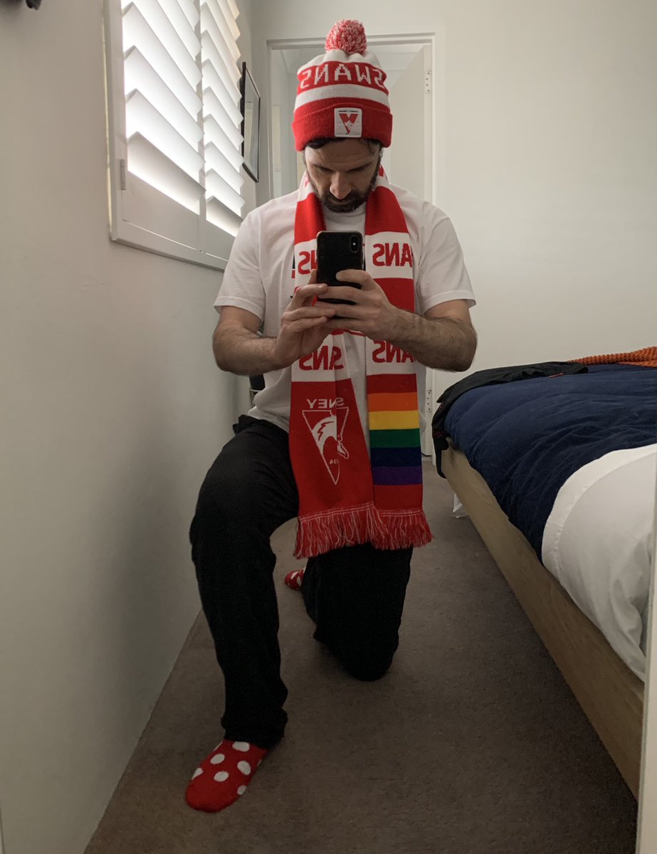 Swans beanie ✅
Swans scarf ✅
Swans socks ✅

Let’s do this
#SwansVsGWS
#AFLFinals