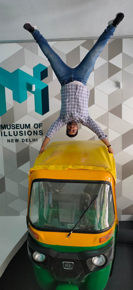 🤸
📍 India's first museum of illusion (New Delhi)

#TBT #photographer #Twitter #SaturdayVibes #Delhi #museumofillusion