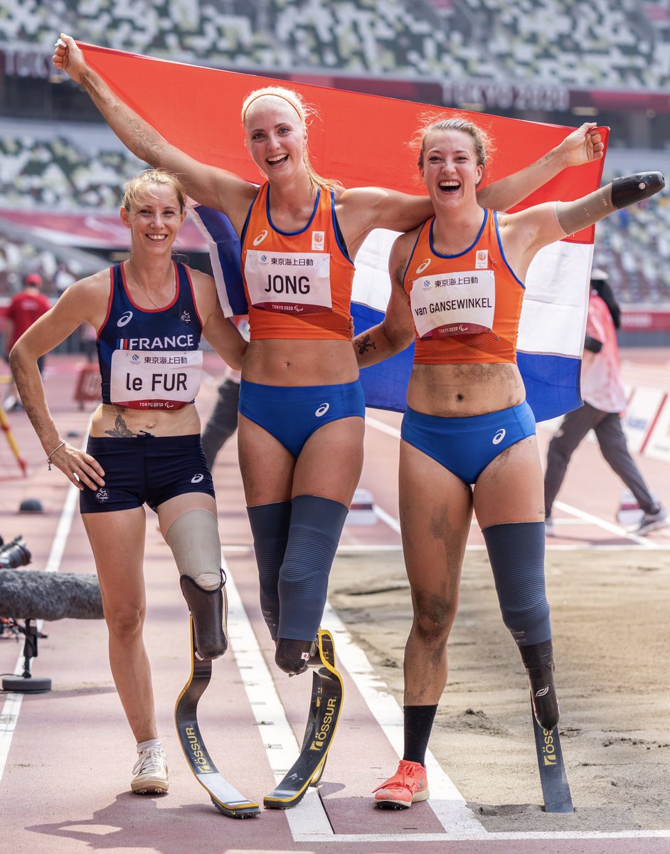 Goud, brons en een vierde plaats! 👏

Lezen wat er gebeurde vannacht? ➡️ atletiek.nl/nieuws/paralym…

📸 Orange Pictures / <a href="/HelenePHOTO/">Helene Wiesenhaan</a>