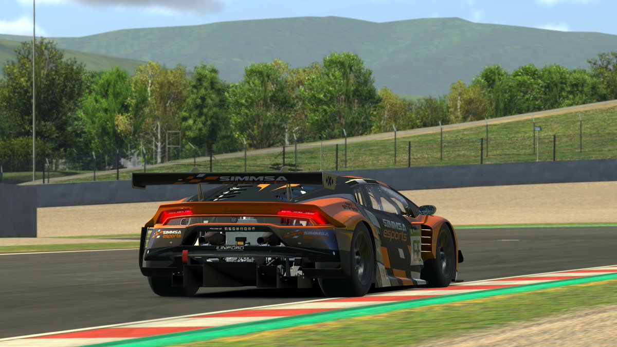 Creventic Endurance Series, 12H endurance race today in Barcelona, in our Lamborghini Huracan GT3 EVO.

Fabio Rauer 🇩🇪 
Gustas Grinbergas 🇱🇹 
Tim Brzeske 🇩🇪 

Good luck boys! 💪🏻

#sim #simulator #simracing #simracer #esports #eracing #virtualmotorsports #motorsports #racing