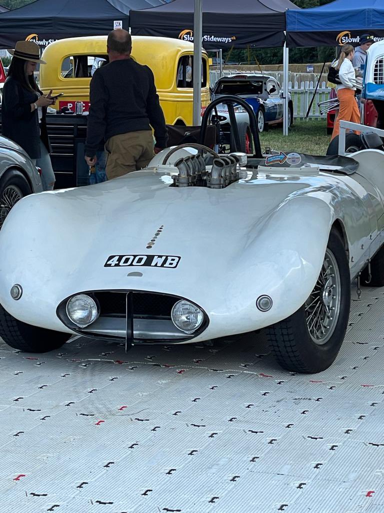 FactsDisc's tweet photo. 2nd Day at @Carfestevent, so many fantastic cars to see and learn about at the Kwik Fit - Michelin Motorsport and a retro Paddock! All you have to do when you see one is scan its #carfactsdisc 😉
#carfest #carfestsouth #carfest2021 #carfestival https://t.co/naljqlxWzw