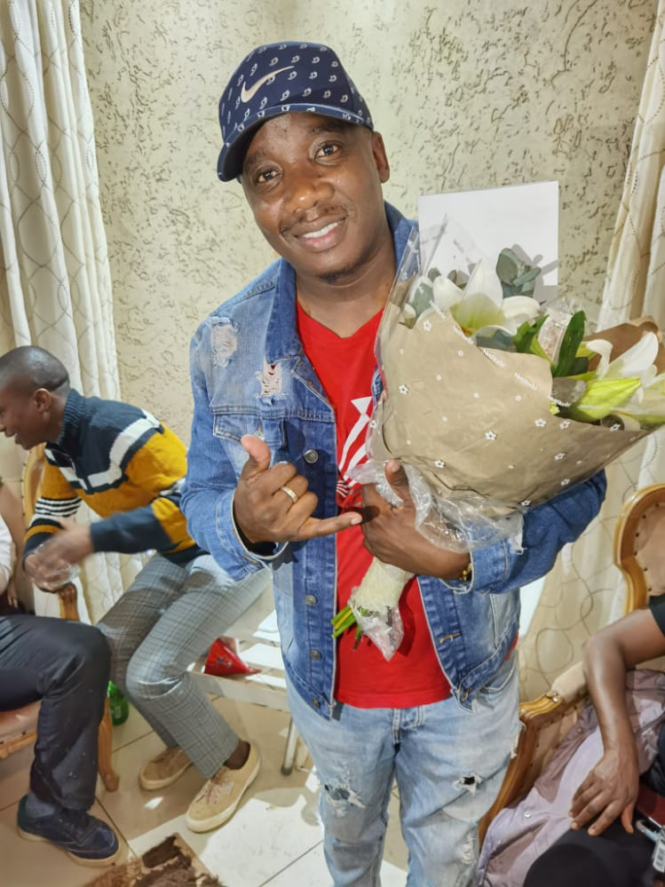 #bundleofjoy tweet media