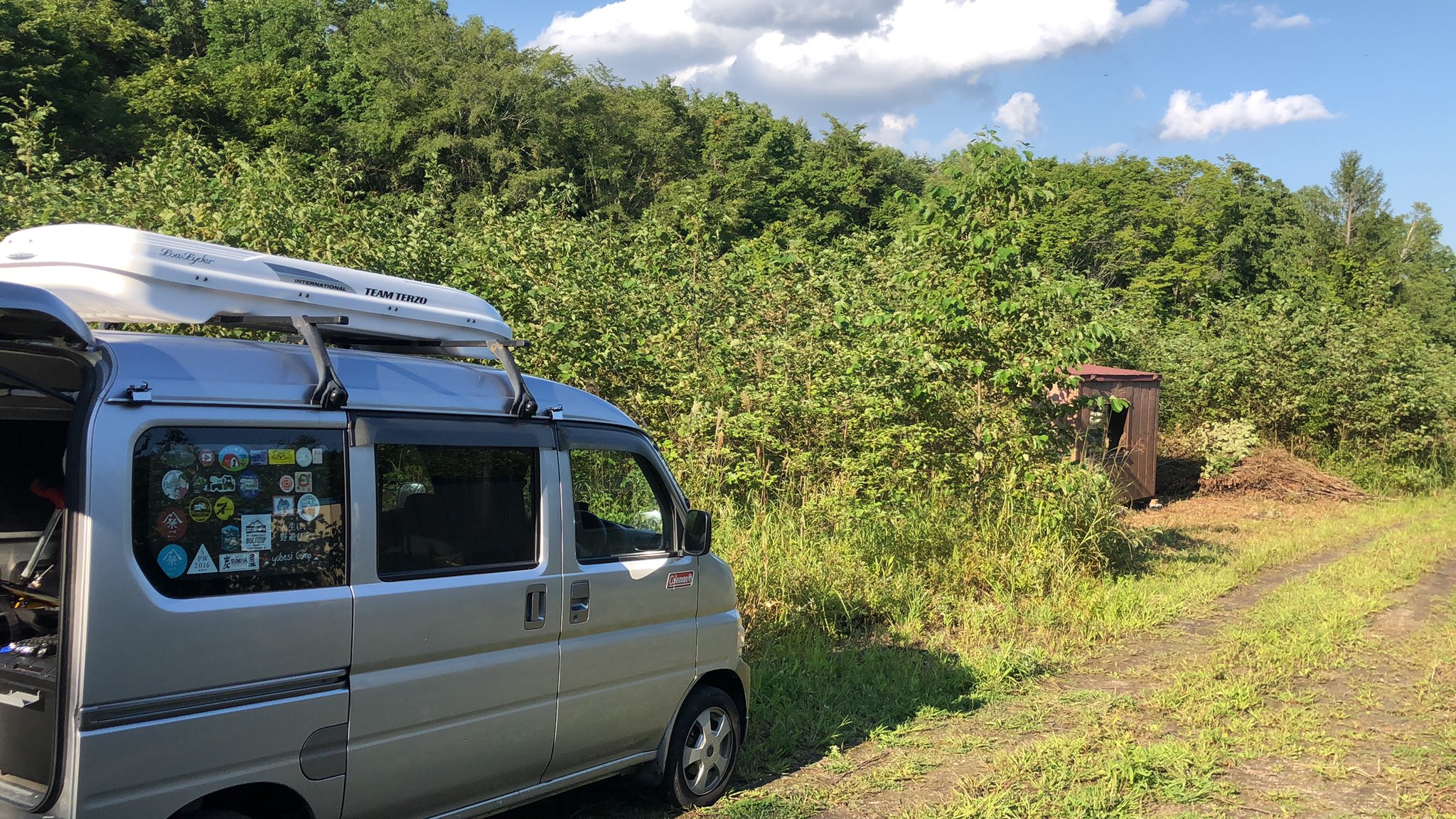 Rider Ogawa 今日は蚊が少ない気がする K氏の山 プライベートキャンプ場 T Co Uxaqeppx8o Twitter