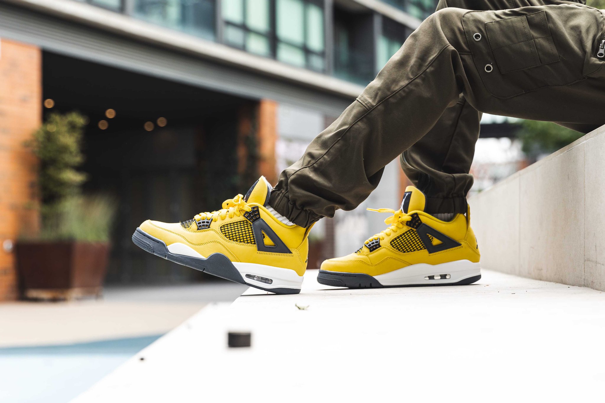 SOLELINKS on X Releasing at 7am PT 10am ET Air Jordan 4 Retro Tour Yellow https t v3OLXG2qB1 https t v3OLXG2qB1 https t eylLroj76t X