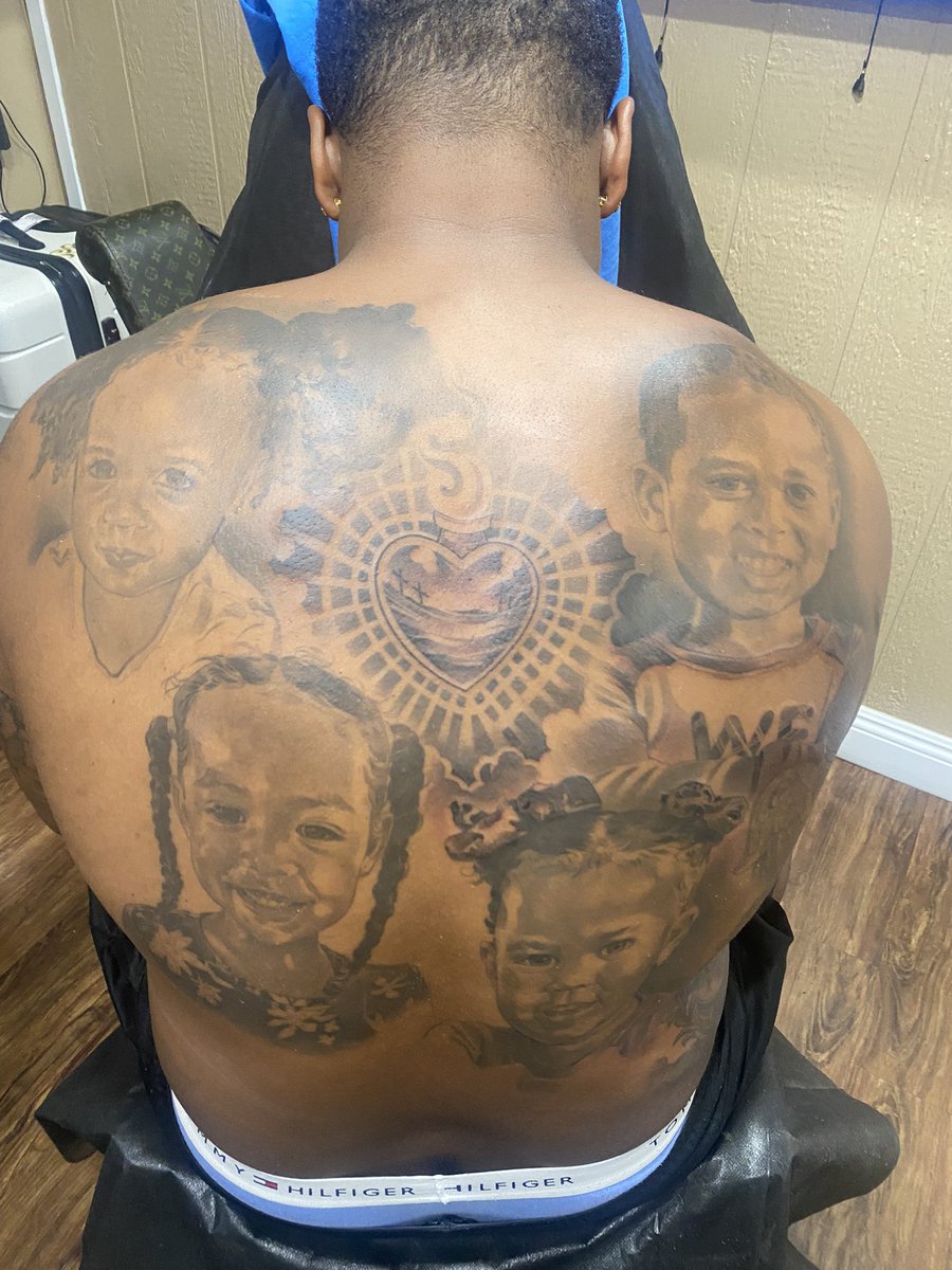 theyALLuvVeLL's tweet image. Progress…..