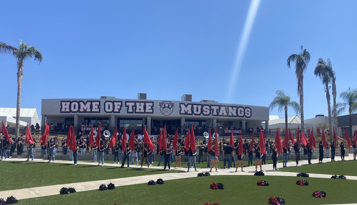 VVUSDPDSGT's tweet photo. Great day to be a Mustang!!! Great to see our students participating in @RVHS_Mustangs first pep rally. #ReppingTheRed #MustangPride https://t.co/wRKxhiBOhG