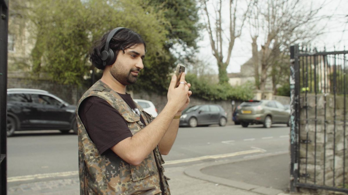 eim_platform's tweet image. Pins Win Prizes is live till the end of August!

Get walking and hunt down pins on the platform this weekend for a chance to win prizes before the end of the month: everythingismusic.io 📲📍