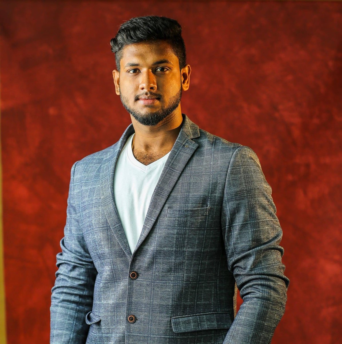 vconnectu's tweet photo. #ConnectMedia Team wishes young champ @bala_bharathiM a very happy birthday.  Wishing you a fantabulous year ahead. https://t.co/hUPlqppXFb