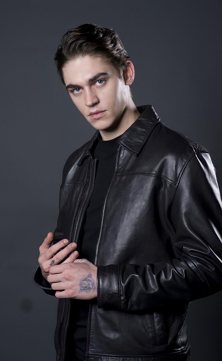 herophineposts's tweet photo. New pics of Hero for https://t.co/4KJRhQQf8m! 🖤 https://t.co/IabzTTcffL