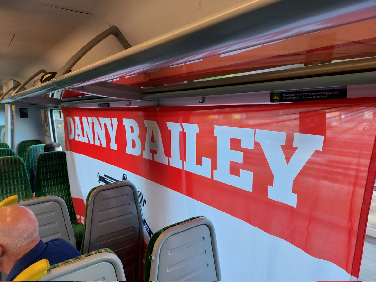 blocksixgooner's tweet photo. Viva Danny Bailey. #OffNut https://t.co/6WnLEDLmJh